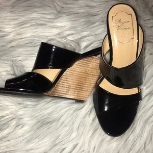 Roger vivier Black and Tan wedges